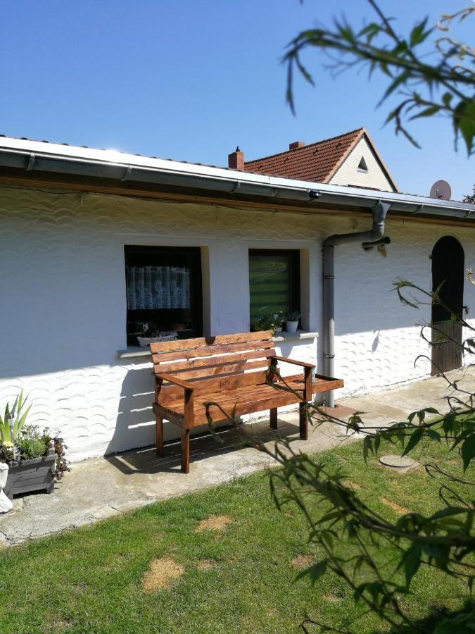 Bungalow Bei Warnemuende Elmenhorst/Lichtenhagen ภายนอก รูปภาพ
